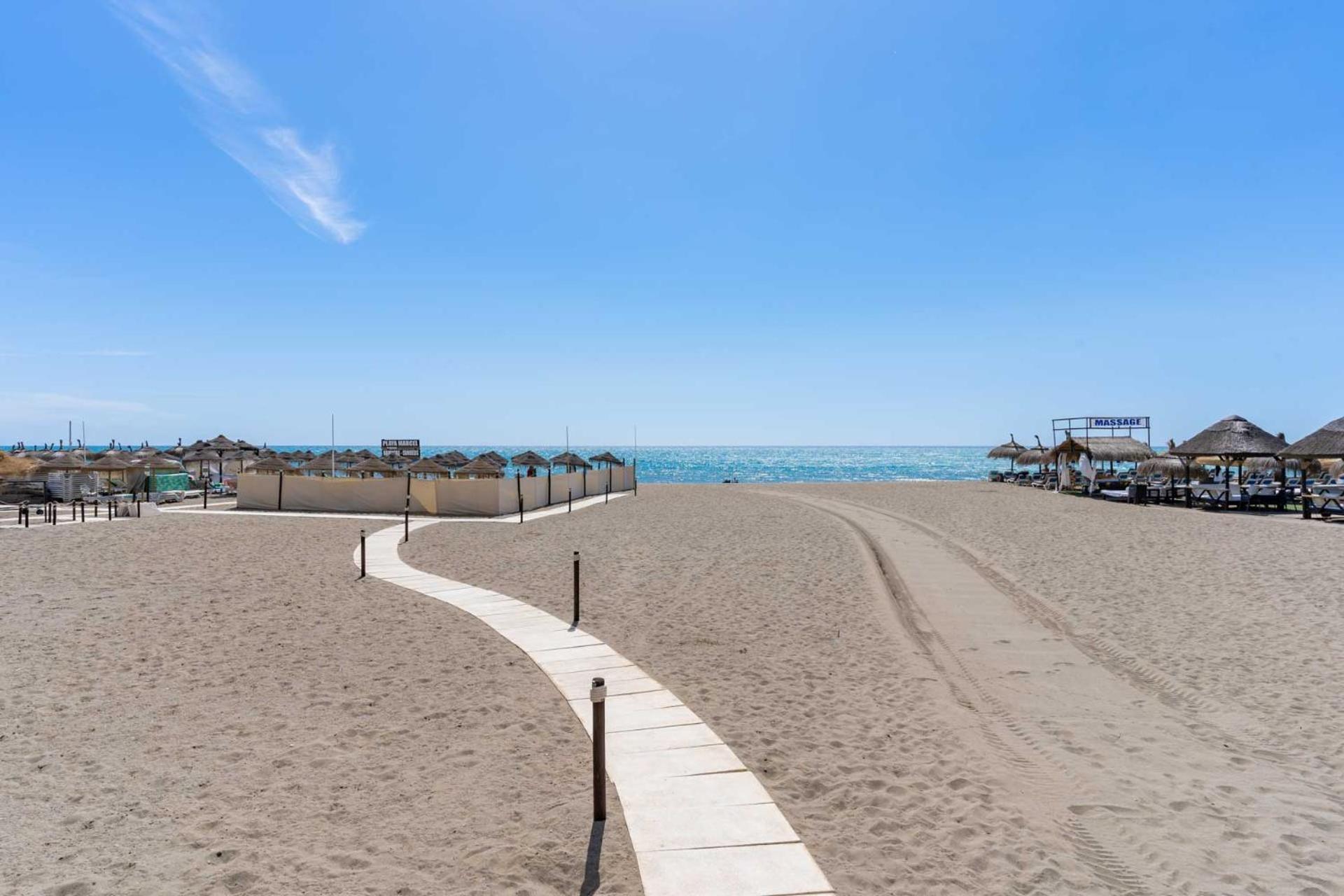 Torremolinos Playamar Primera Linea De Playa Urb. La Farola Luaran gambar